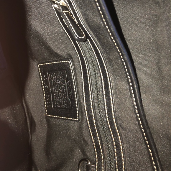 Coach Purse w/ Matching Wallet - Picture 4 of 5